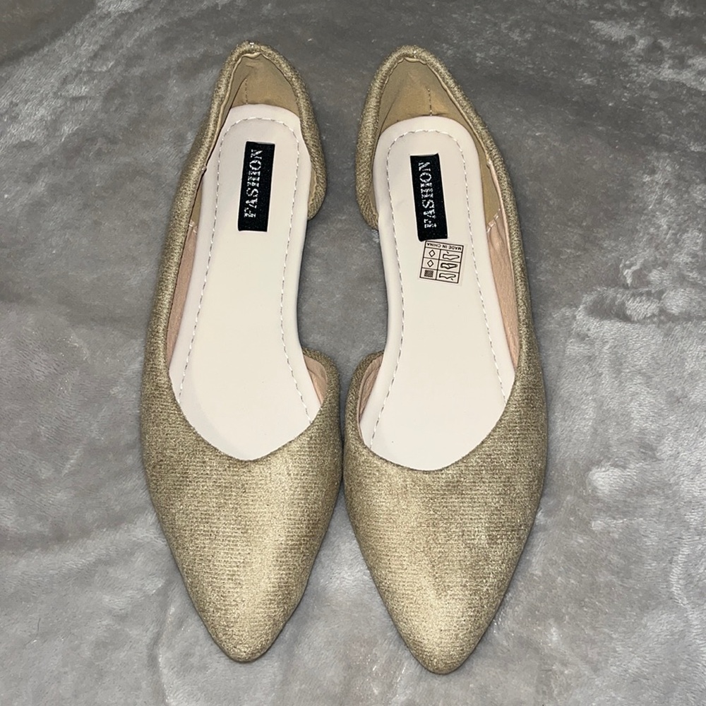 New! Fashion platforms size 41 woman beige